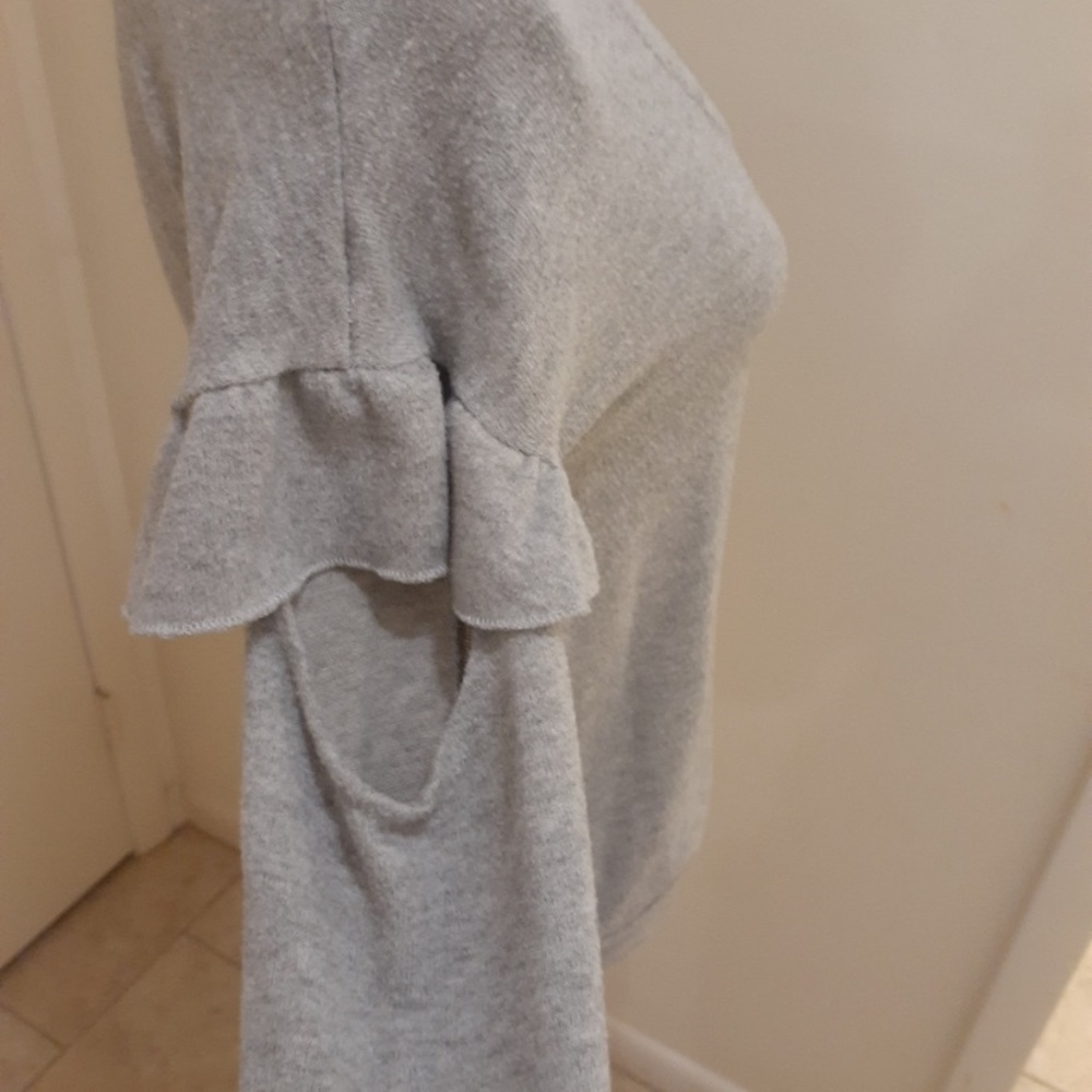 Gray Ruffle Cut out Sweater - Picture 4 of 7